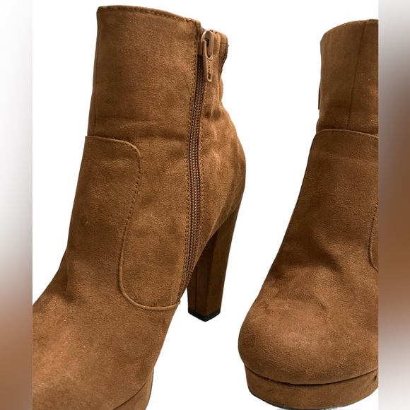 Mossimo Brown Suede Ankle Boots Sz 6 1/2 - Picture 7 of 13